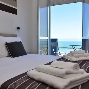 hotel-lady-b.emilia-romagnahotels.net/